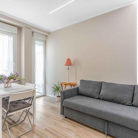 Bo13 -Crescenzago- Bright - Wifi - Elegant Apartment Milano Exterior foto