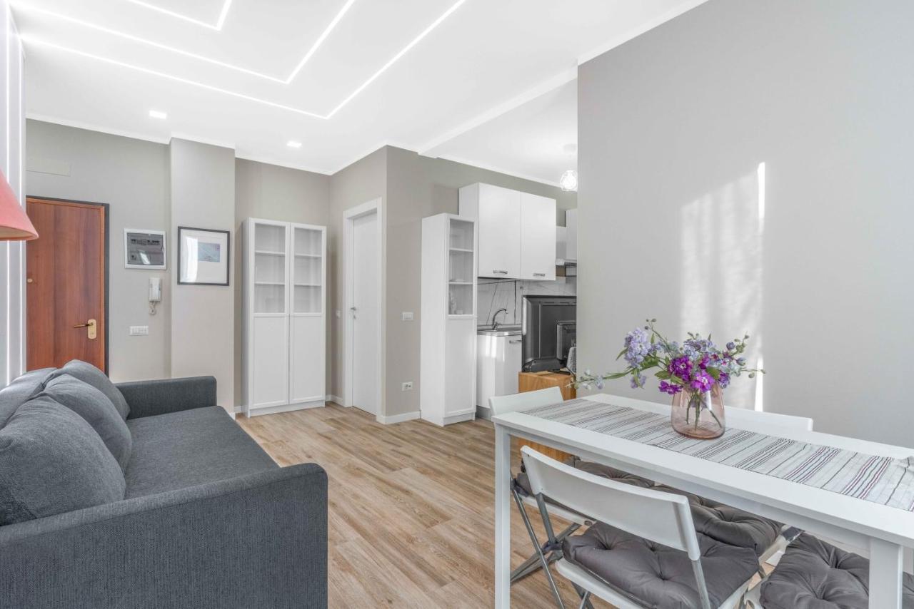 Bo13 -Crescenzago- Bright - Wifi - Elegant Apartment Milano Exterior foto